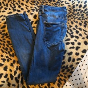 H&M Shaping Jeans